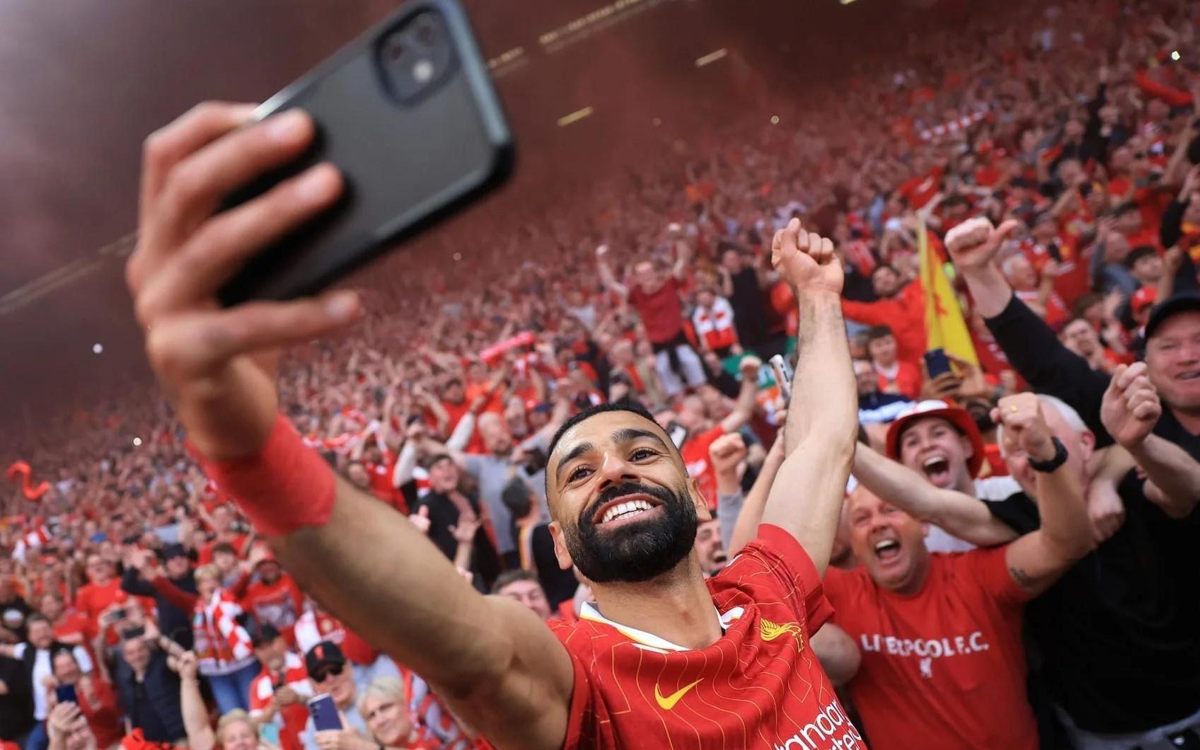 电讯报：多家沙特俱乐部愿意不惜一切代价签下萨拉赫