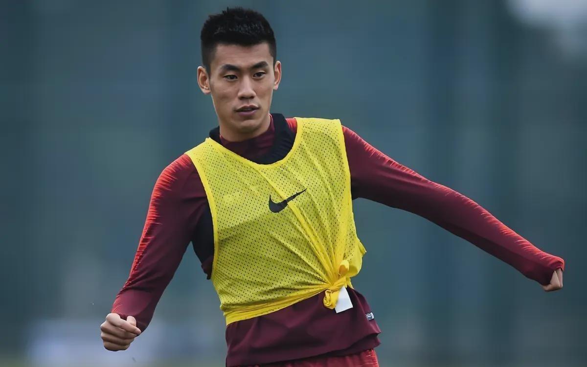 80后中超老将盘点！奔波与坚守：西甲拓荒者张呈栋的绿茵春秋！