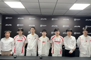 WE赛后群访教练：已经确定打骑士之路了后面的比赛就多练新东西