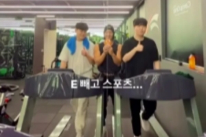 认真锻炼健身教练分享Kanavi、Gumayusi健身房锻炼视频