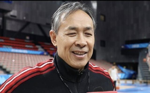 许利民：关于上一场的问题全队已达成共识，今天训练氛围很好