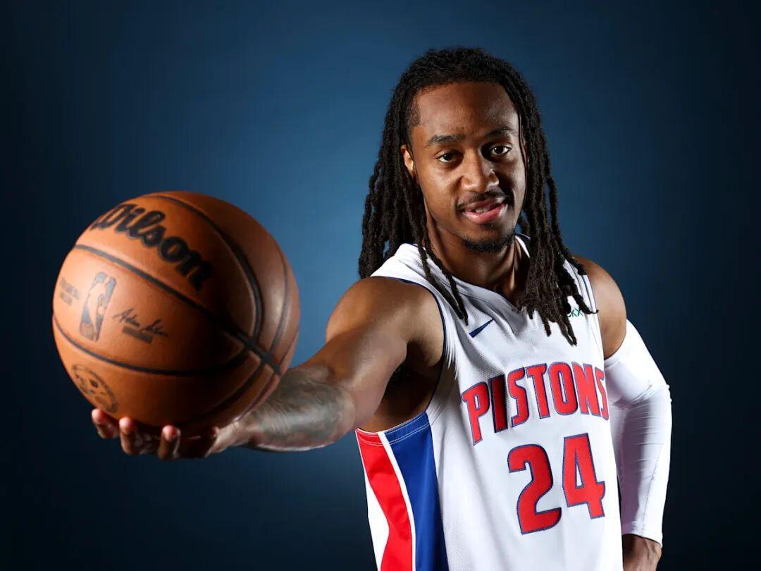 场均20分！年薪只要8万，底特律“詹疯狂”席卷中！