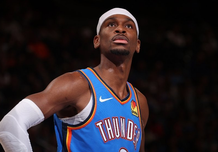 年薪5522万，打打停停被联盟重罚！NBA最不争气MVP，该考虑退役了