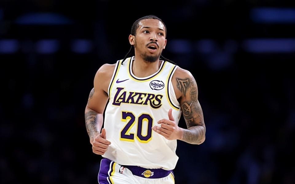 实在是太不稳定了！湖人后场新星这次又打出了一场灾难级的表现