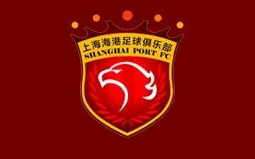 海港两年前在大连捧起中超奖杯，本赛