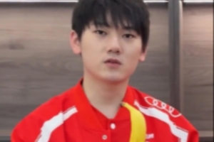 LPL赛事官媒整活：本台记者祝你新年快乐