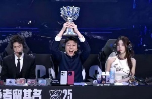 纯粹瘾大打了几把排位奥咪咪辟谣Uzi复出加盟iG：假的！抽象！