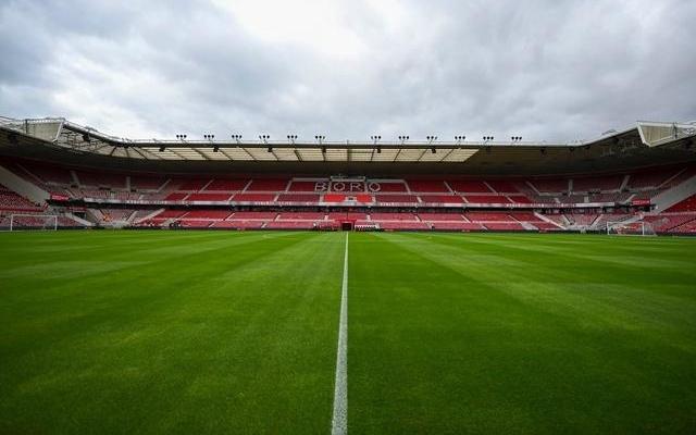 米堡官方：允许主帅爱德华兹与狼队谈判，已与后者达成协议条款