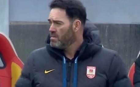 官方：苏亚雷斯不再担任亚泰主帅25赛季他未能带队完成保级