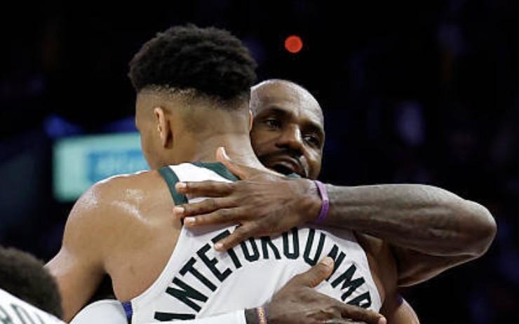 字母哥：詹姆斯是所有运动员的榜样，他能激发出最好的我