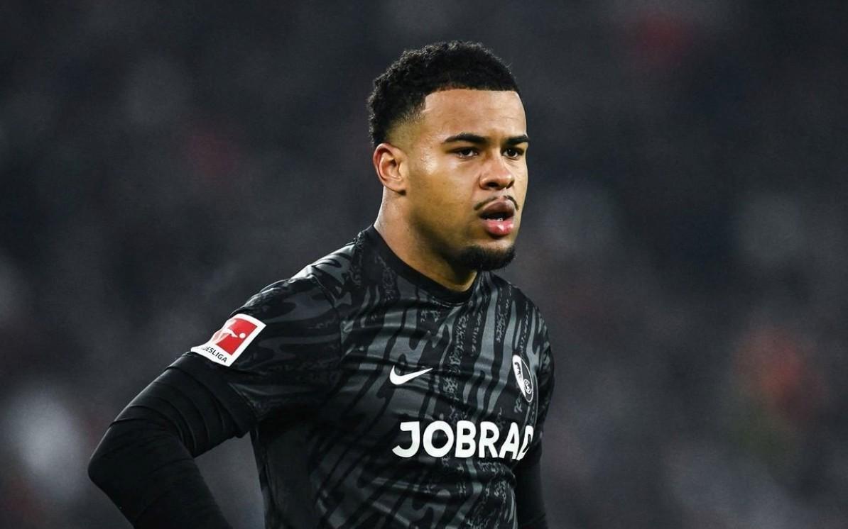 跟队：国米仍在关注阿图博卢，球员的新经纪人与邓弗里斯相同