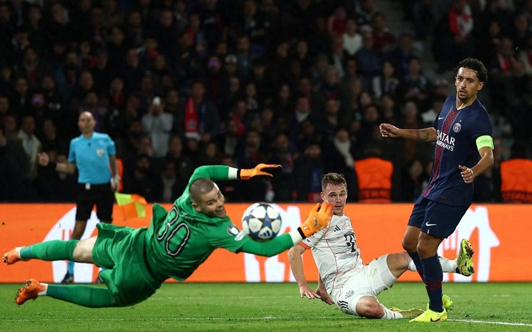 欧冠：21！连战连捷，10人拜仁客场击败强大的巴黎圣日耳曼