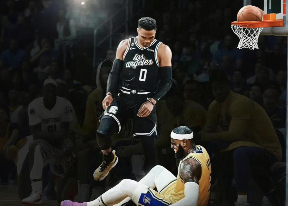 狂轰61分，爆砍55分！历史首人，全联盟都说他老了，他却逆天改命