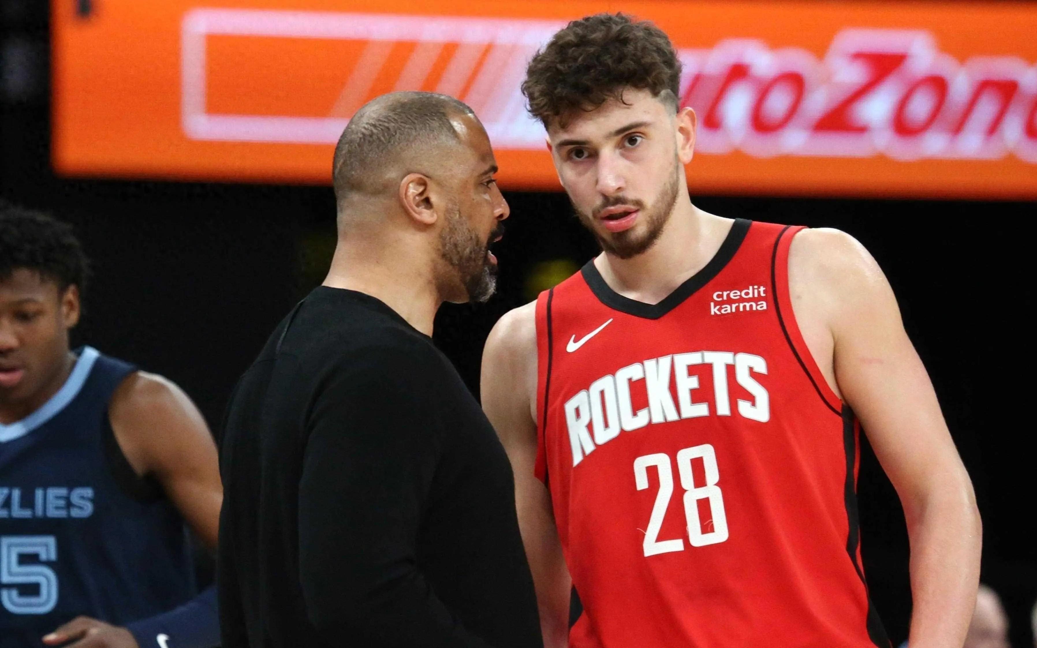 火箭胜步行者后！带来3个利好，阿杜30分+5人上双，无申京取2连胜