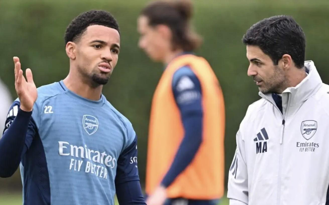 TA：阿森纳认为恩瓦内里在德泽尔比手