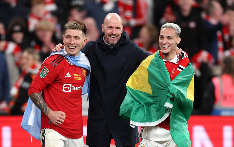 待业4个月55岁滕哈格官宣复出重返母队任总监执教曼联2年夺2冠