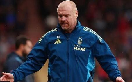 戴奇：角球判罚对我们极其不利，球队正努力为积分而奋斗