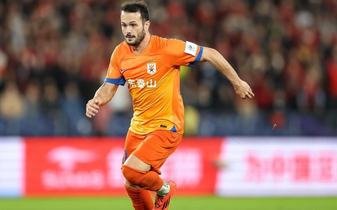 喜讯！山东泰山做出冬窗最明智决定，球