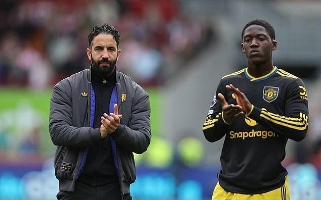 米体：那不勒斯将再次尝试引入梅努，佩莱格里尼也在名单中