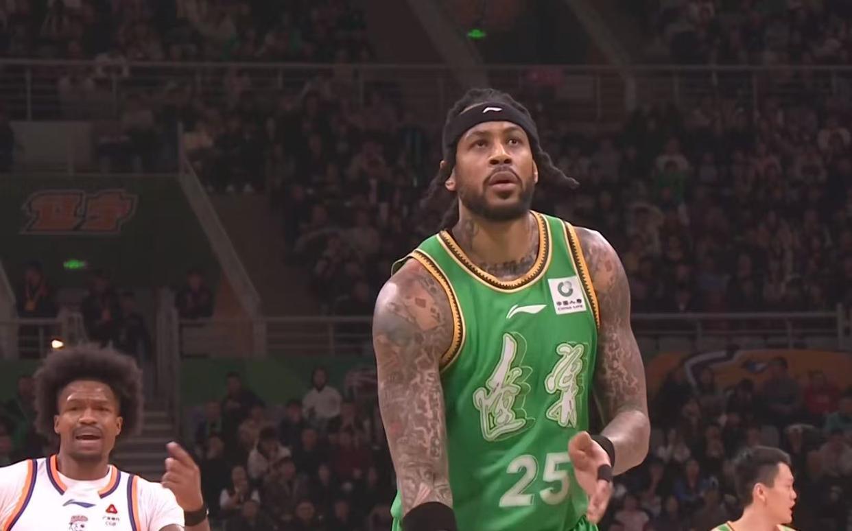 想要回归广东队莫兰德彻底摆烂，杨鸣被坑惨了，辽宁男篮换外援