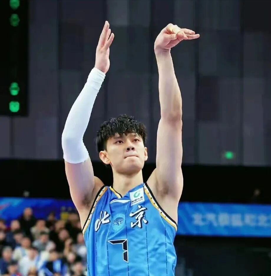 3分惜败广厦！首钢暴露两个不争事实、一个不可思议和调整磨合点