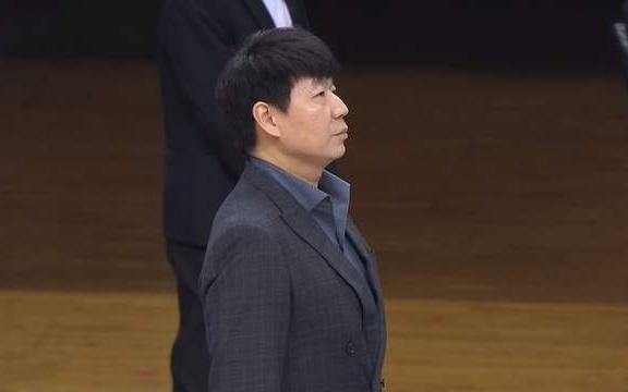 拒绝逆转，山东男篮终结三连败，邱彪果断弃用高诗岩，陶汉林9+13