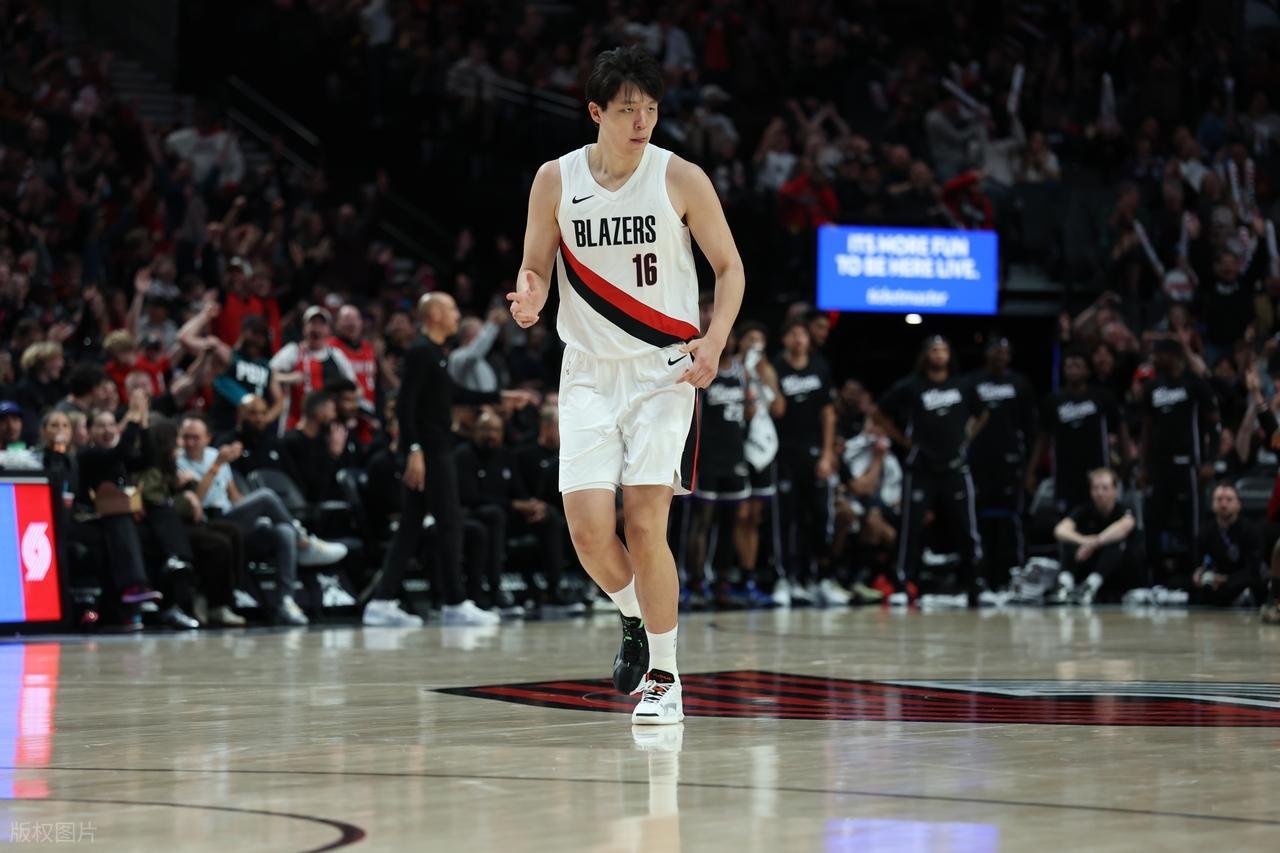 不是三分球不是策应能力杨瀚森打NBA最大优势是社交悍匪属性