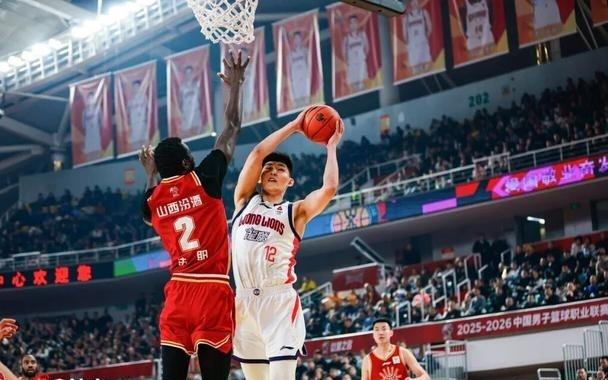 前行无畏丨CBA常规赛第九轮2026以胜利开篇！客场战胜山西！