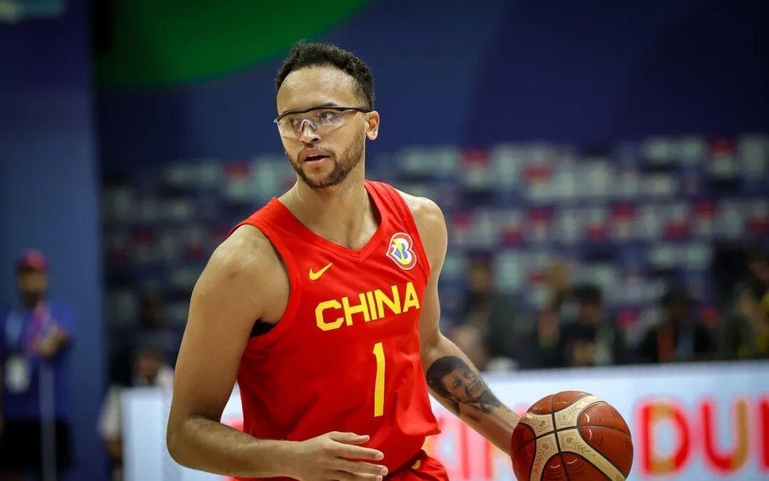 中国男篮首位归化球员李凯尔，国籍已