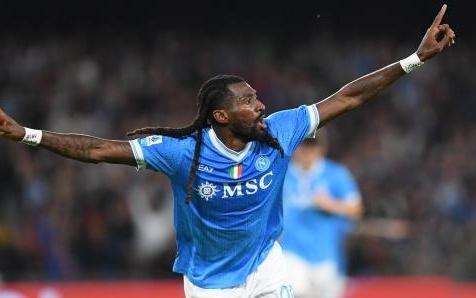 米体：安古伊萨不满现有合同，费内巴切