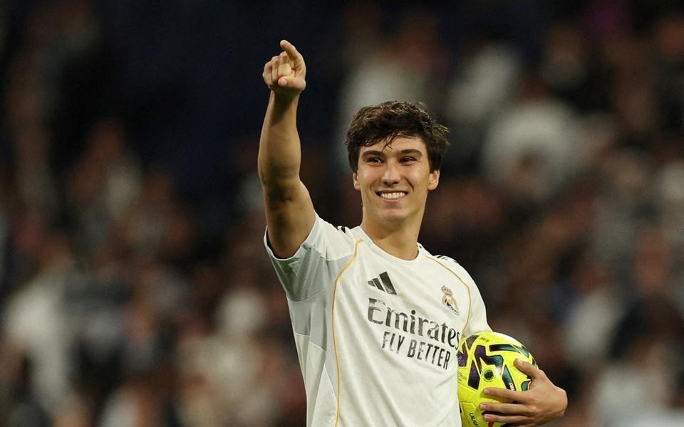 龙塞罗：7万多球迷为贡萨洛起立鼓掌，皇马的青训制造从未停止