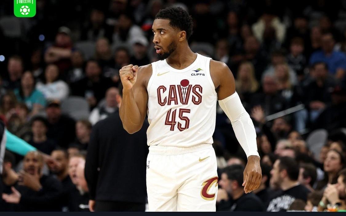 马刺101113负骑士遭两连败，艾伦27+10，文班亚马空砍26+14