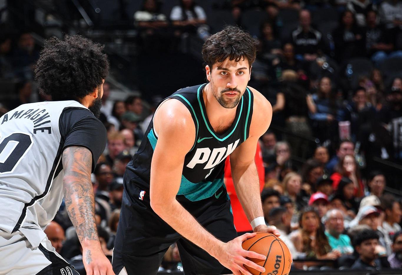 轰29+11+10！24岁开拓者新王创神迹：比肩詹皇乔丹，剑指全明星