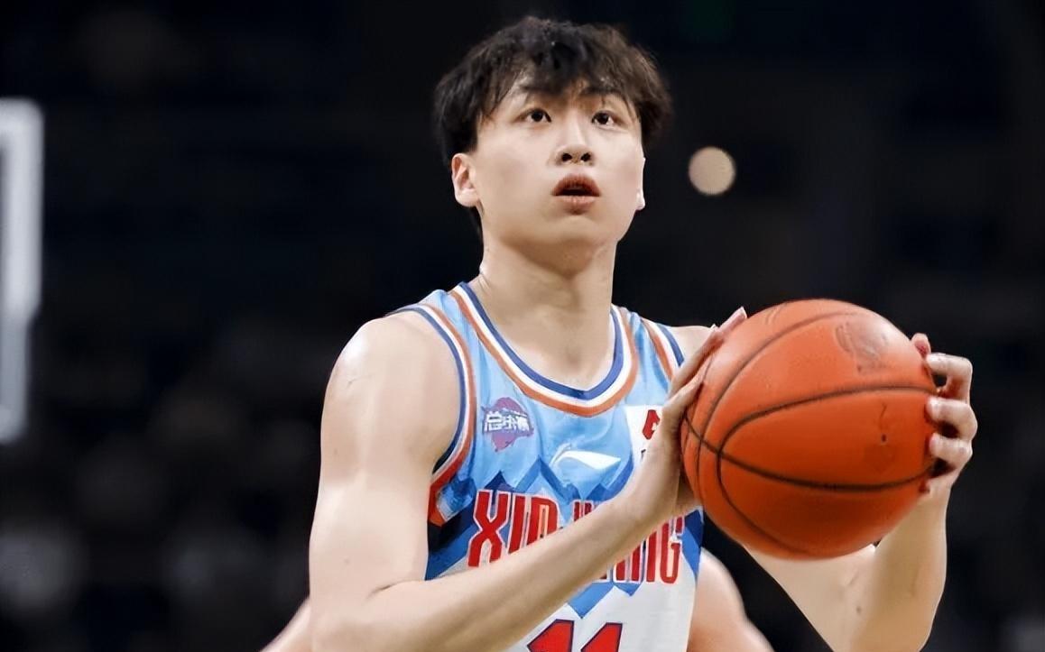 新疆111108福建迎2喜2忧！伊福发挥，进攻蜕变防，防守依然糟糕