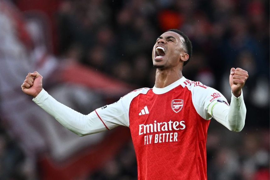 保罗默森：范迪克是劳斯莱斯，但目前加布里埃尔才是最佳