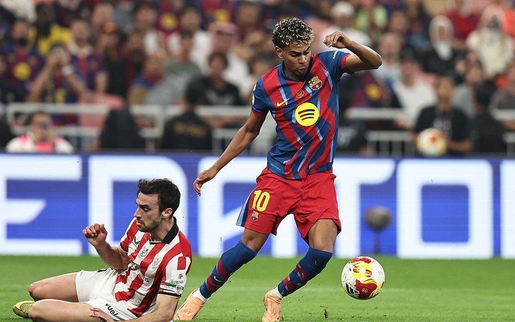 体坛联播曼联曼城均遭联赛三连平，巴