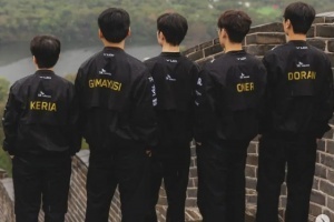 算上入围赛击败iG！T1在全球总决赛BO5对阵LPL战队的战绩是110