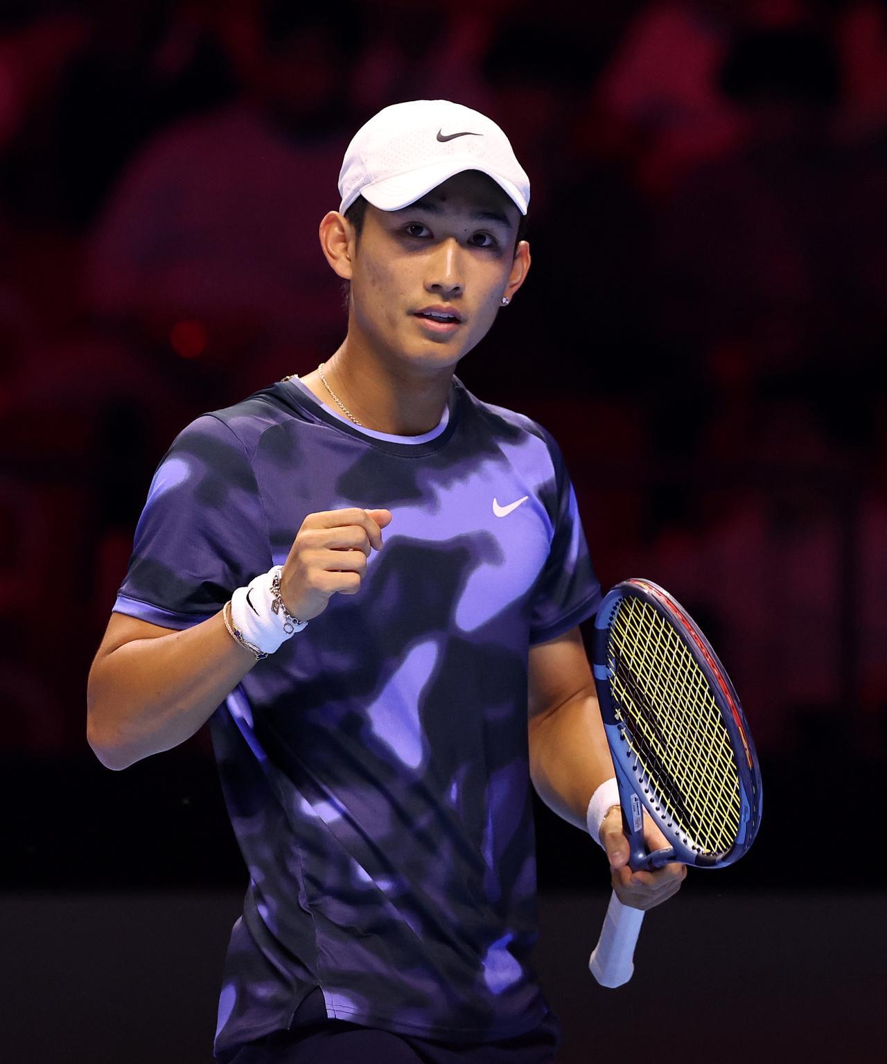 三欧美05后选手2025赛季皆夺冠，商竣程从领先者到追赶者