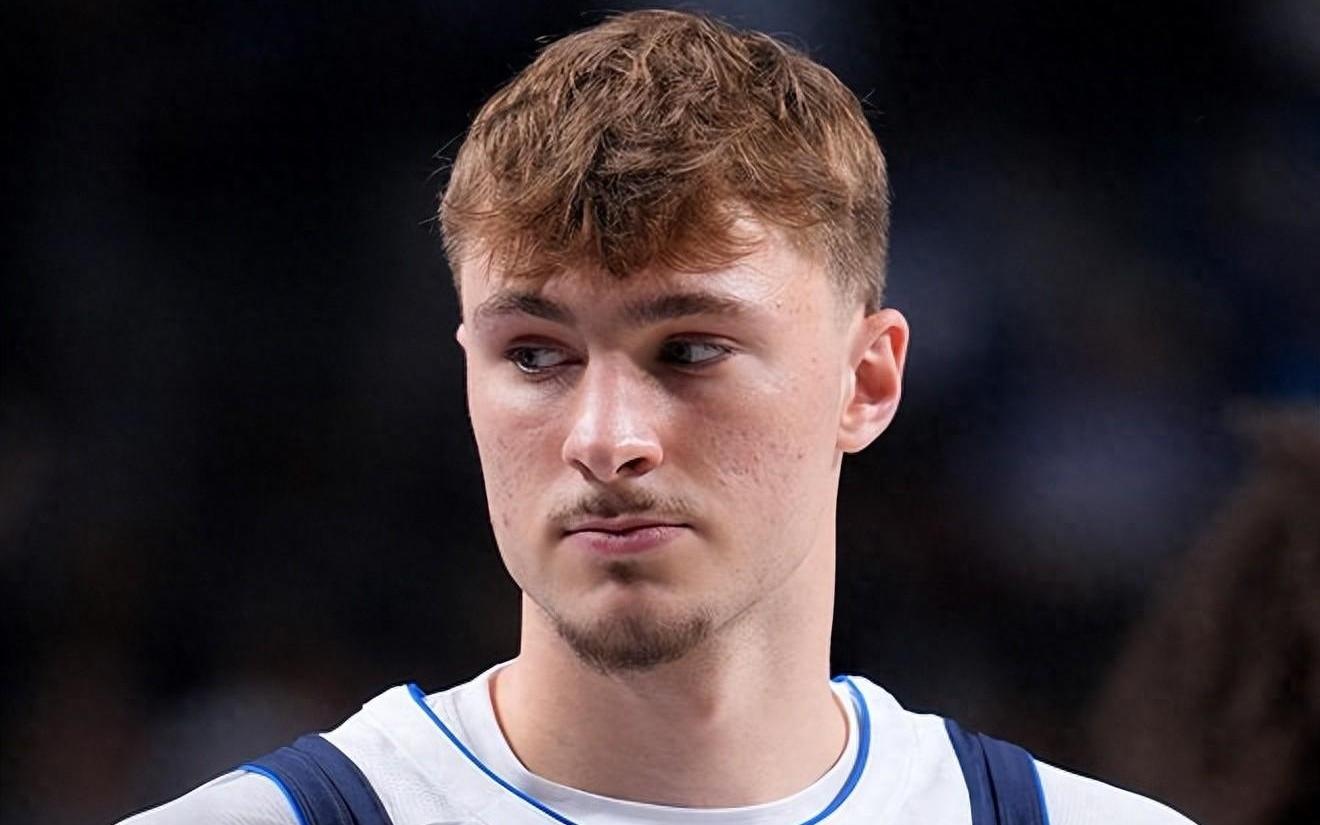 42+35+33！33+32+30！NBA一生之敌诞生，最佳新秀要失去悬念了