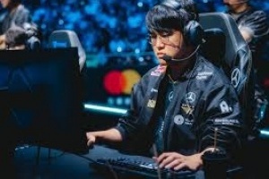 拉扯结束韩网爆料：Gumayusi与T1续约两年