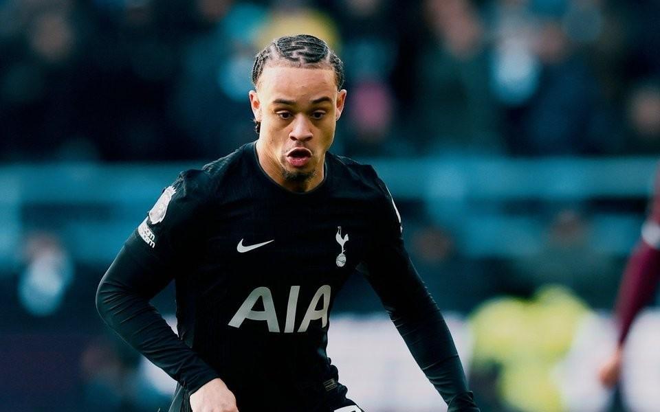 哈维西蒙斯：我们想赢球，我们丢的那两