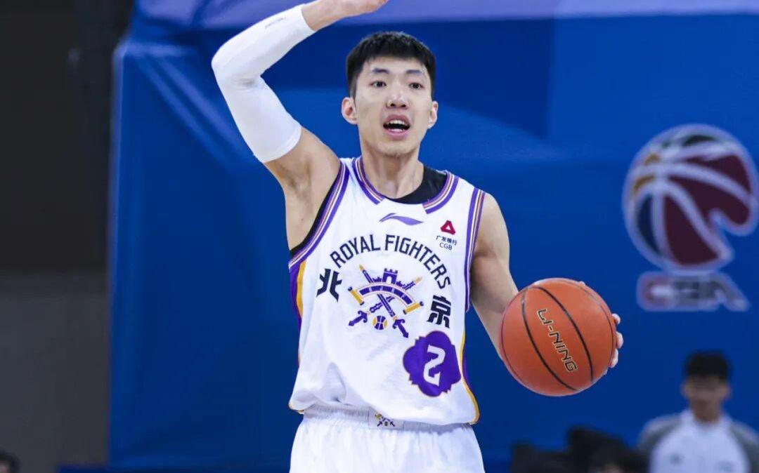 赛场直击丨佩里离场成转折末节遭天津逆转